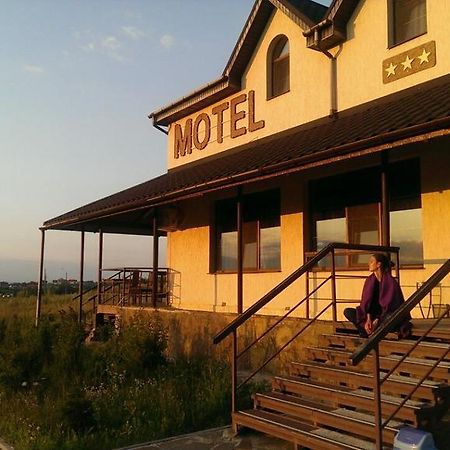 Motel Sacvoyage Харков Екстериор снимка